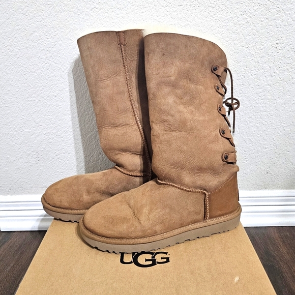 UGG W Kristabelle Tall Lace Up Suede Leather/Sheepskin Boots Chestnut Women's 9 - Picture 4 of 6